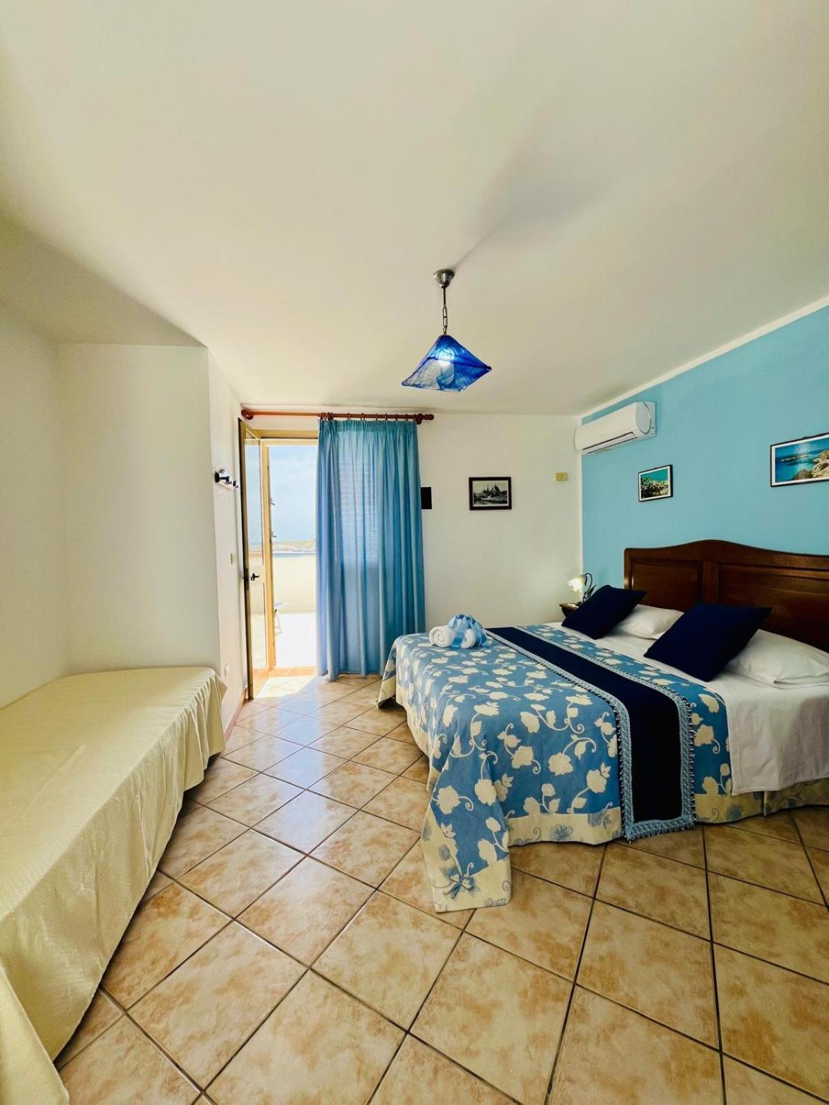 Hotel Giglio ลัมเปดูซา ภายนอก รูปภาพ