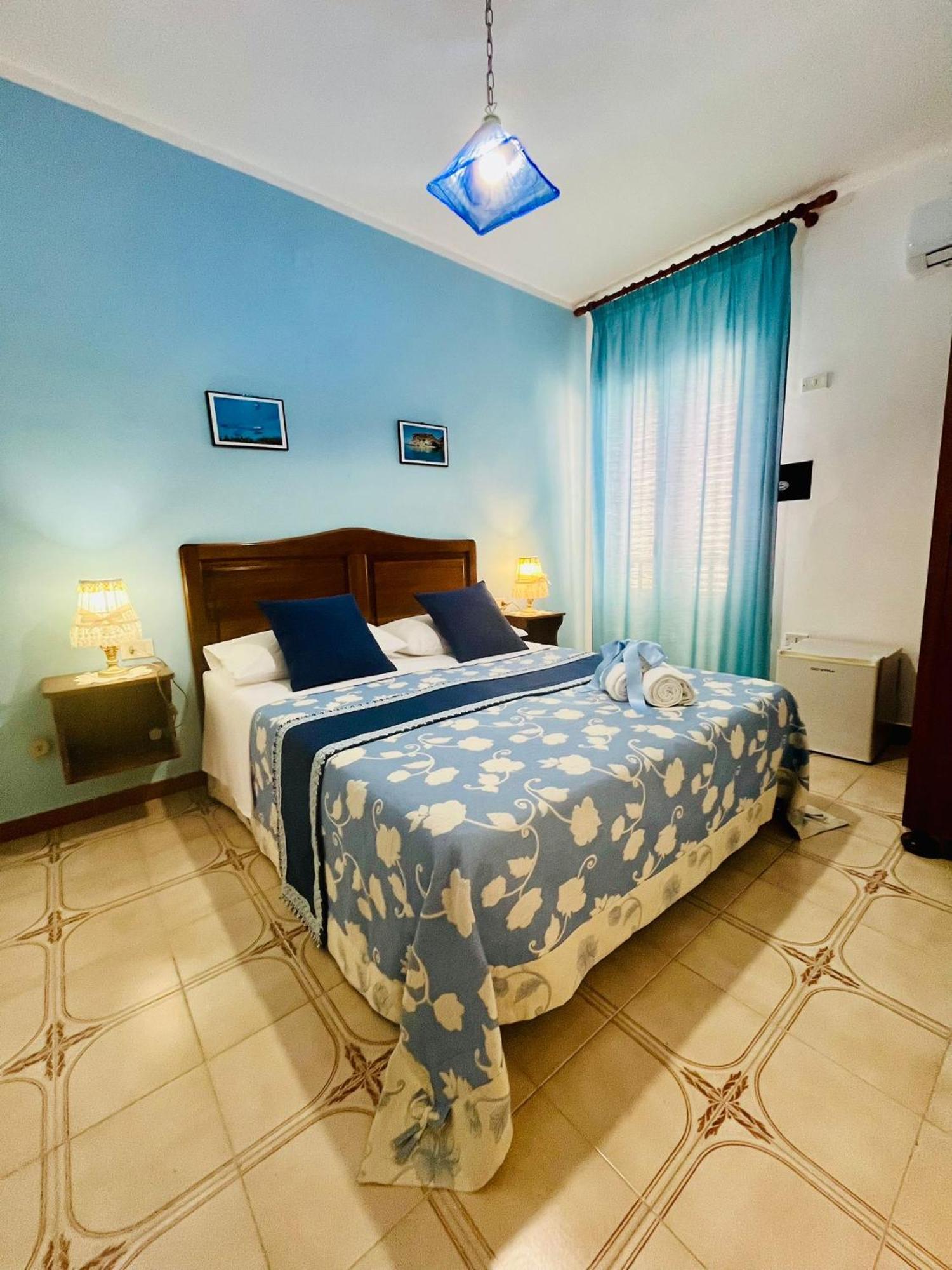 Hotel Giglio ลัมเปดูซา ภายนอก รูปภาพ