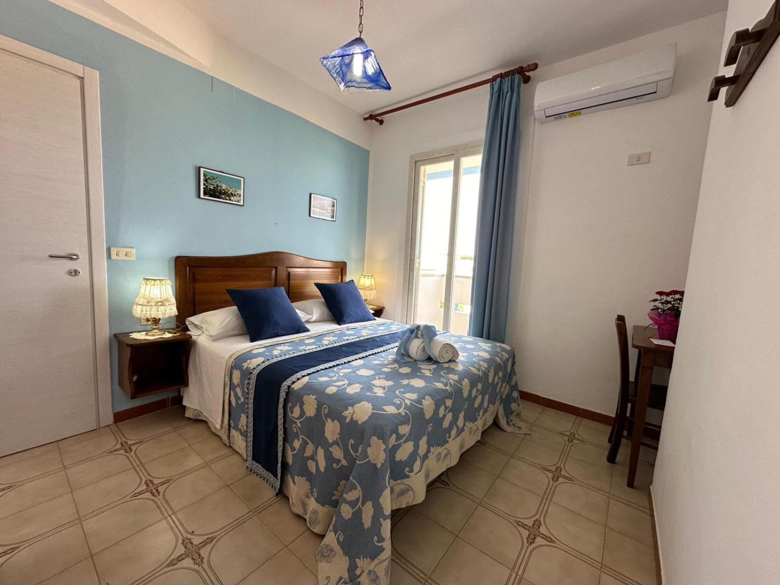 Hotel Giglio ลัมเปดูซา ภายนอก รูปภาพ