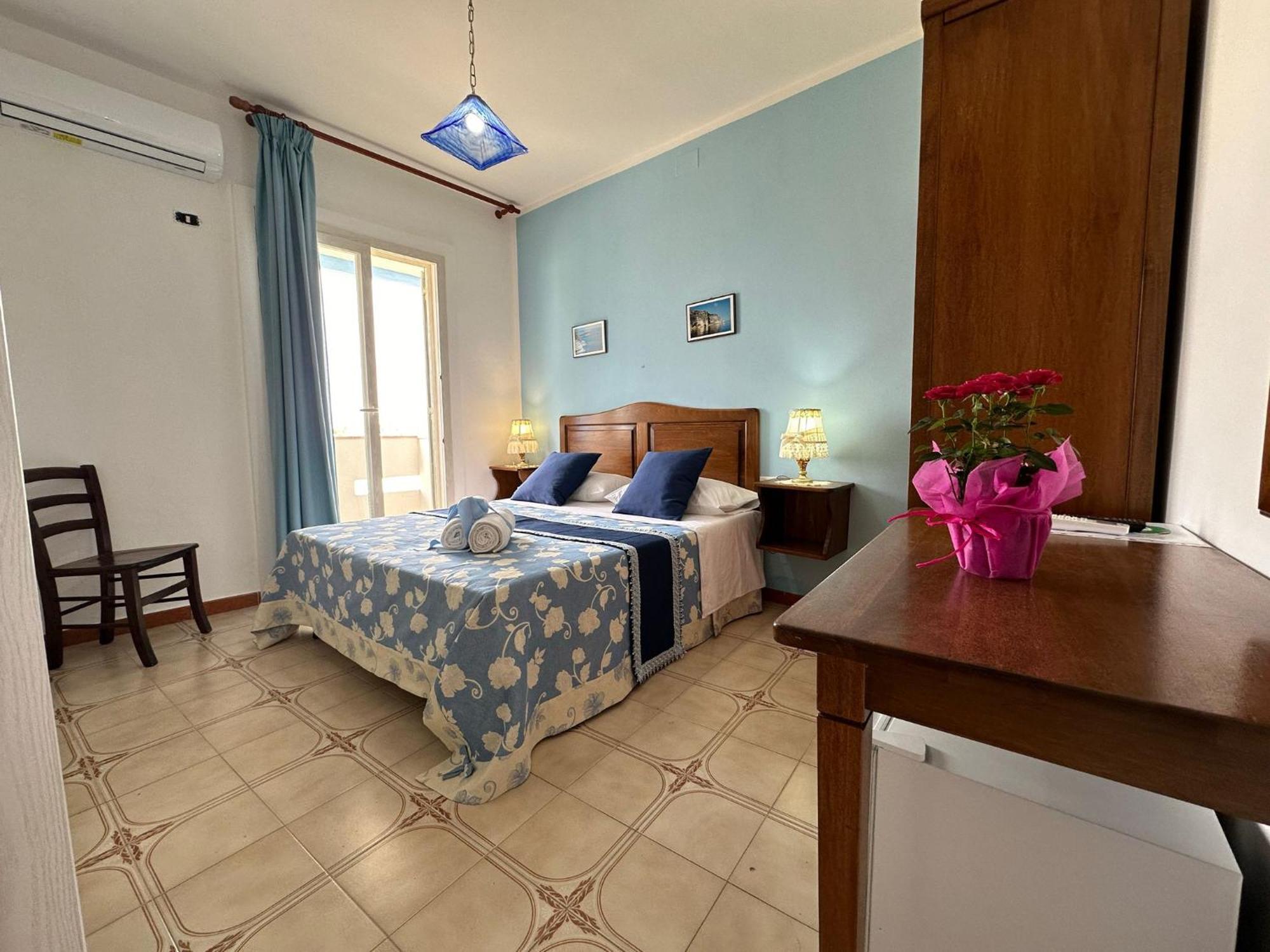 Hotel Giglio ลัมเปดูซา ภายนอก รูปภาพ